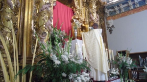 La comunidad benedictina de El Paular ha celebrado con gozo la Pasión, Muerte y Resurrección de Nuestro Señor Jesucristo. ALELUYA